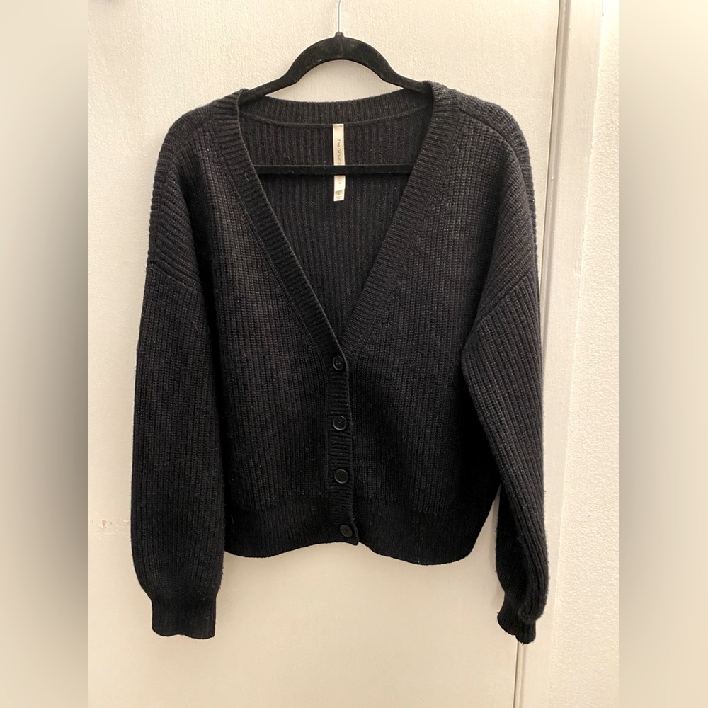 Aritzia Babaton Lagoon Cardigan